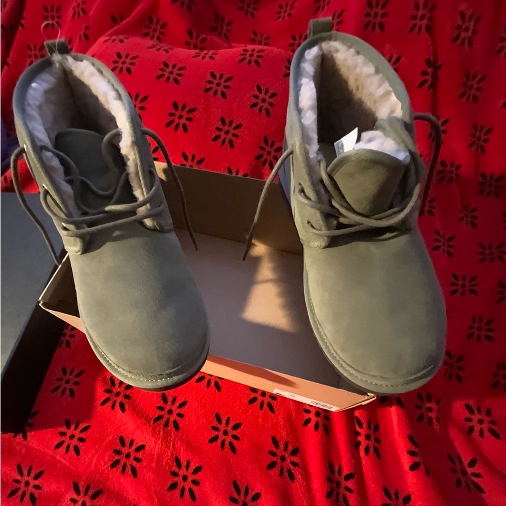 Ugg M Neumel Men’s Chukka Boots Size 13